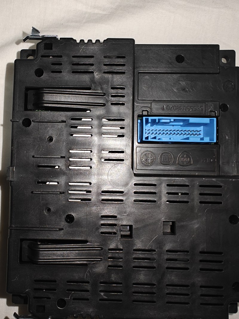 Black Blue&Me housing with its blue connector.